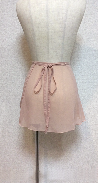 スタイリッシュライン-ショート丈:後ろ